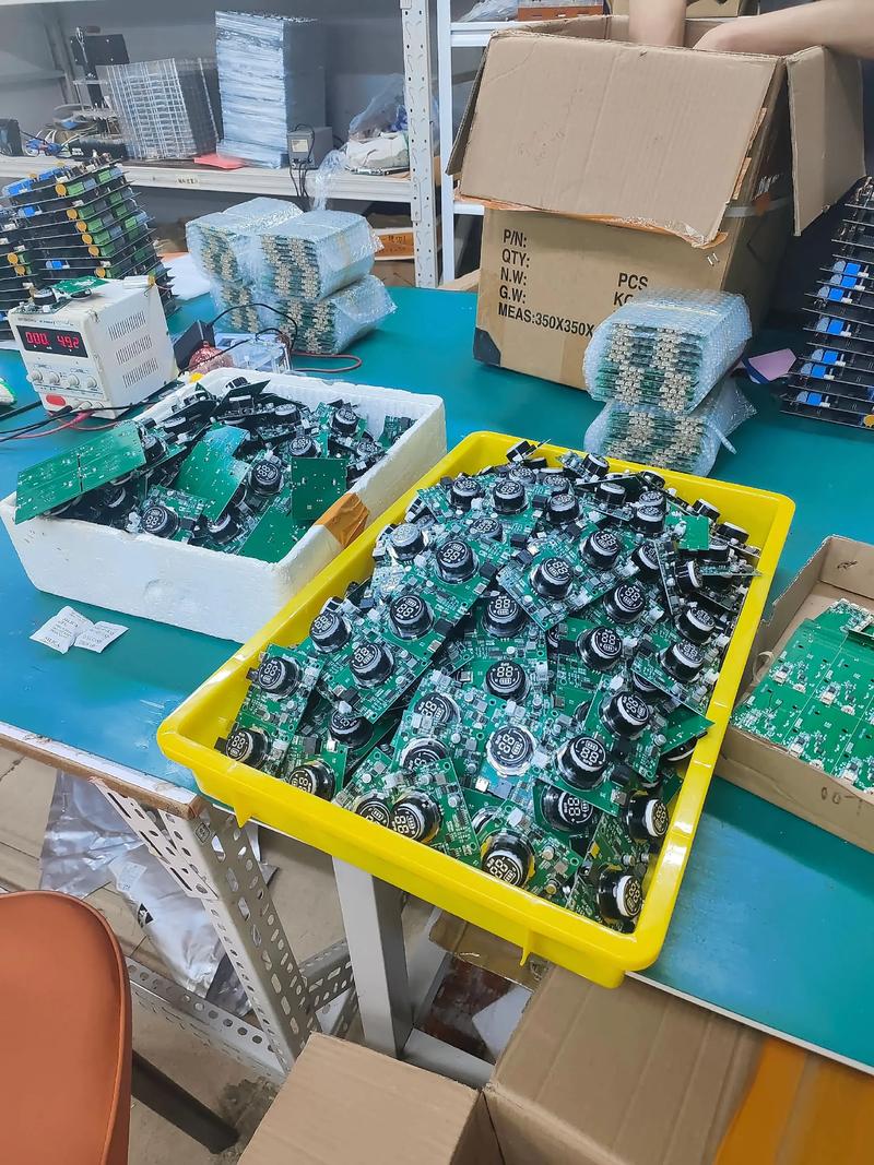 小工厂寻找门当户对的SMT贴片合作商指南